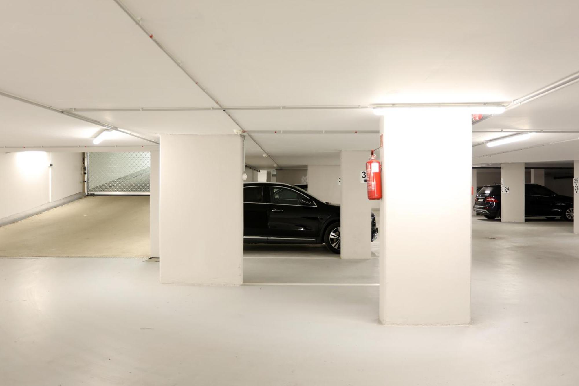 Atrium Apartman Heviz Mit Panoramaterrasse Und Tiefgarage Exteriér fotografie
